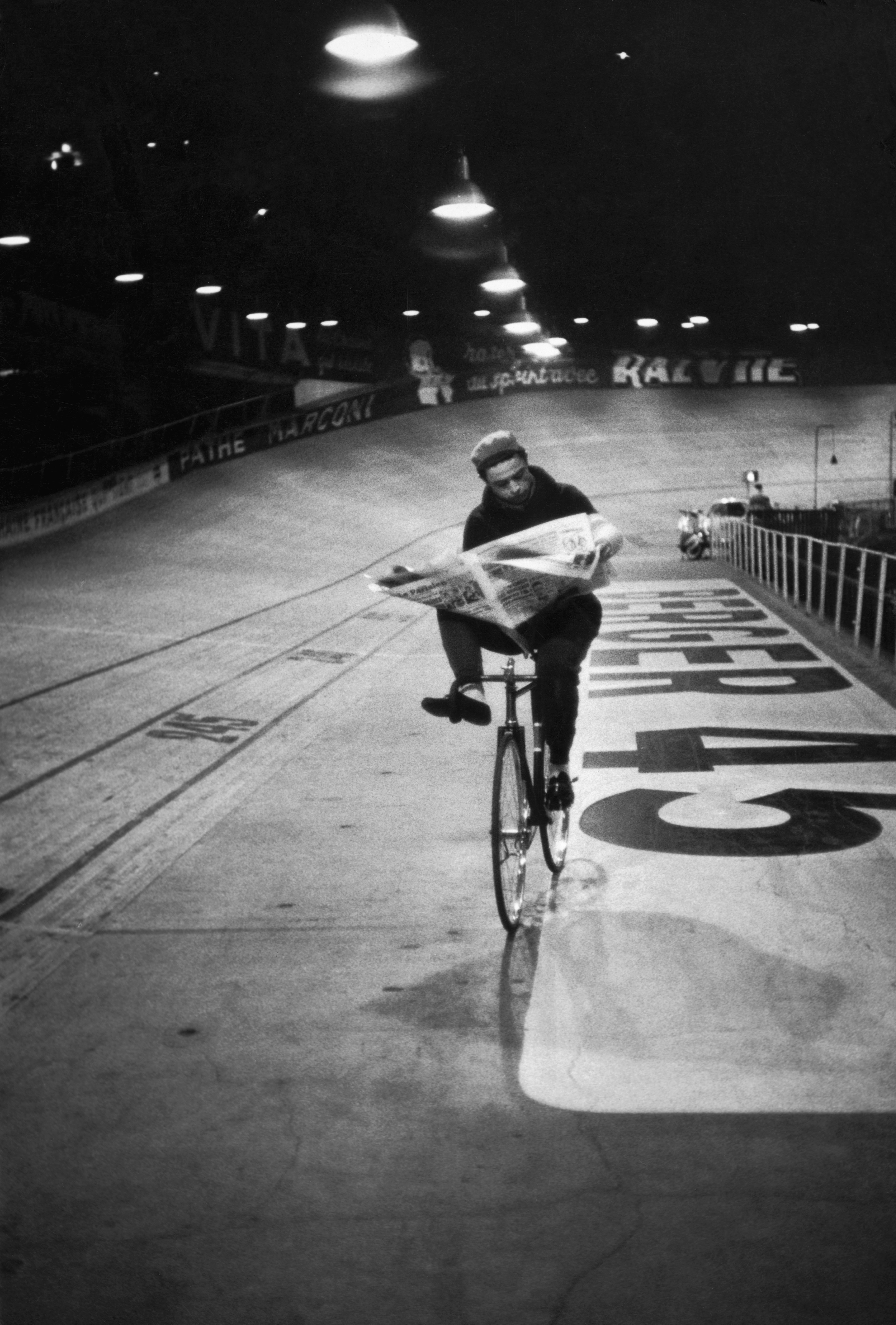 FRANCE. Paris. 1957. Vélodrome d'Hiver. Six-day races.